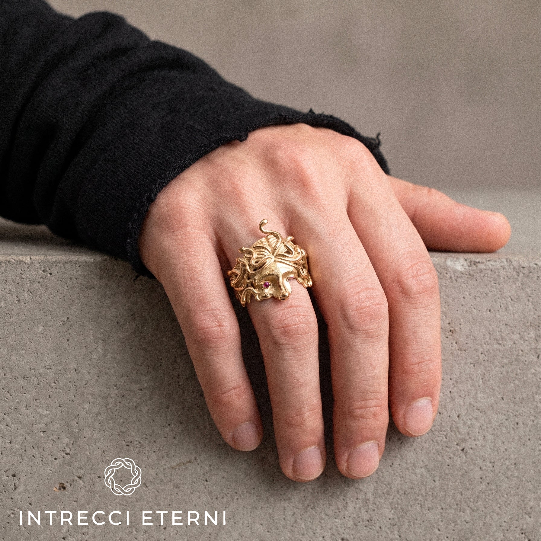 ANELLO GORGONE GOLD