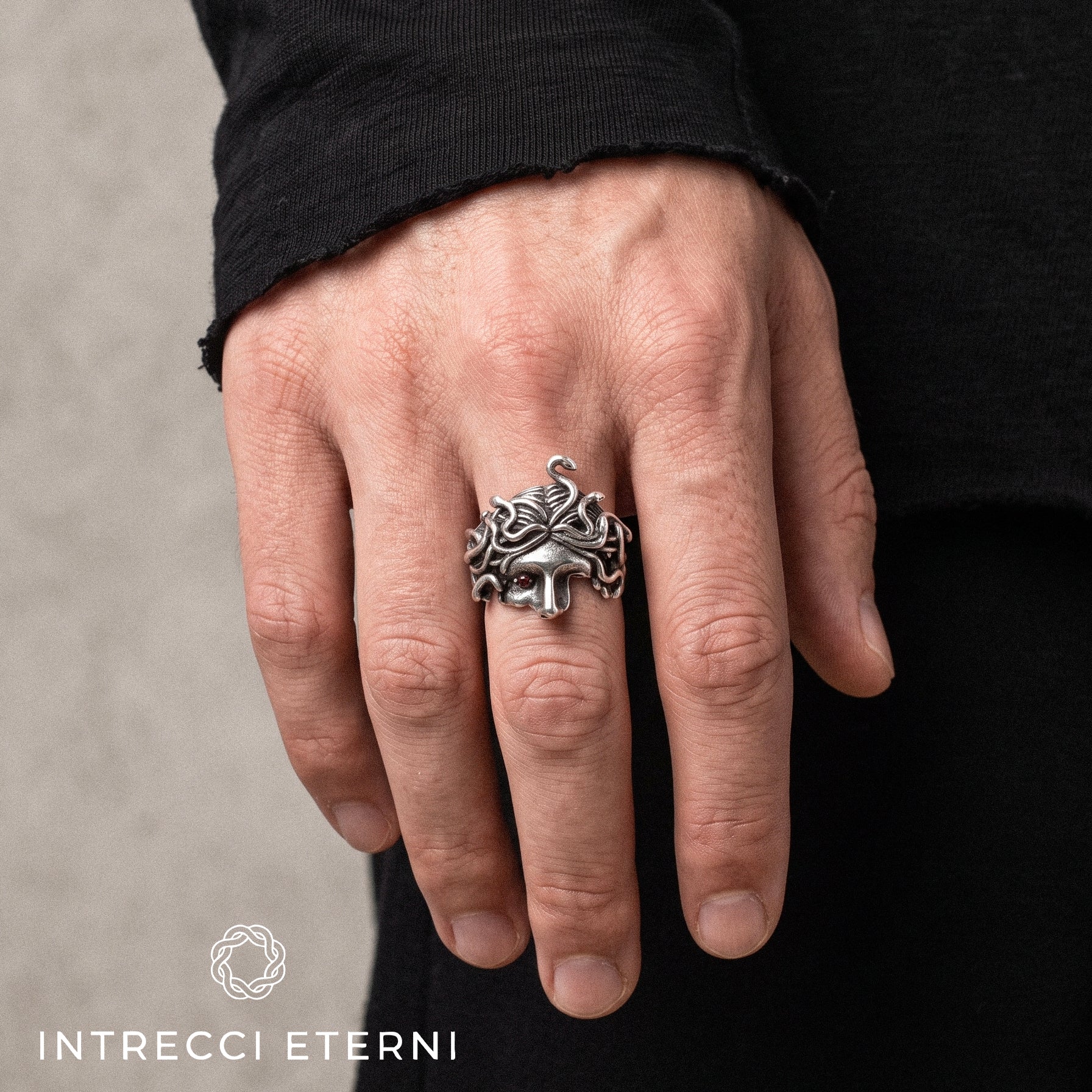 ANELLO GORGONE SILVER